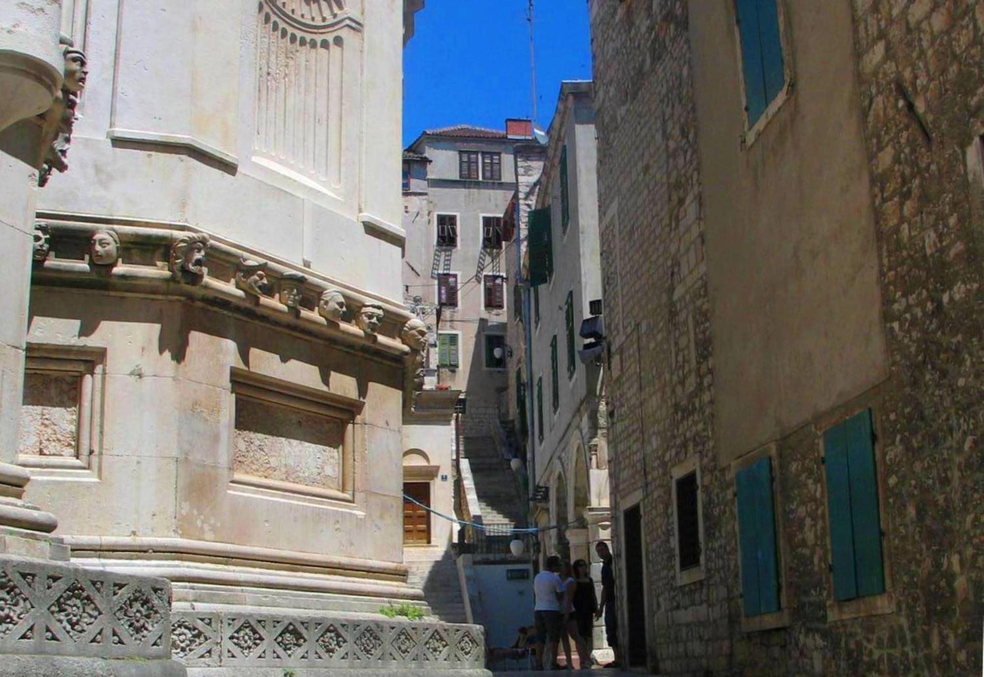 Apartment Sibenik Johnny'S Place Екстериор снимка
